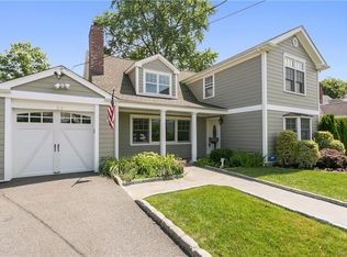 22 Knox Rd, Eastchester, NY 10709