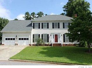 1300 Hunters Crossing Ln, Gastonia, NC 28054