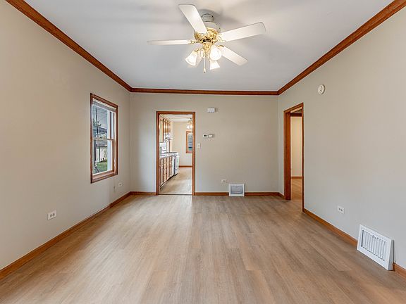 4th image of 2531 183rd St
