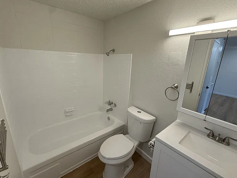 1005 W 7th Ave #5 — Photo 9