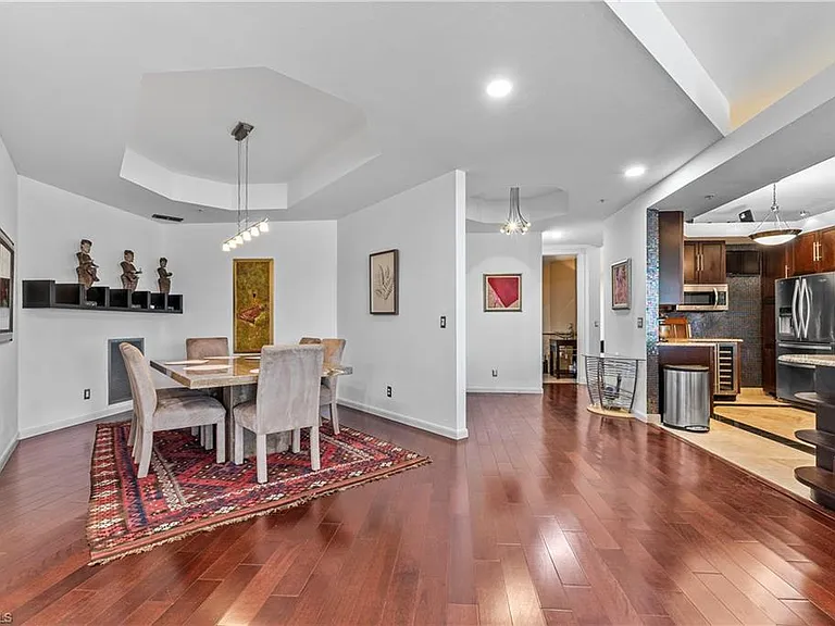 1845 Les Chateaux Blvd #202 — Photo 4