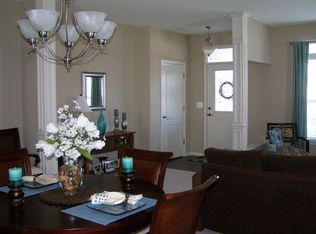 16 Cottage Gate Cir, Sewell, NJ 08080
