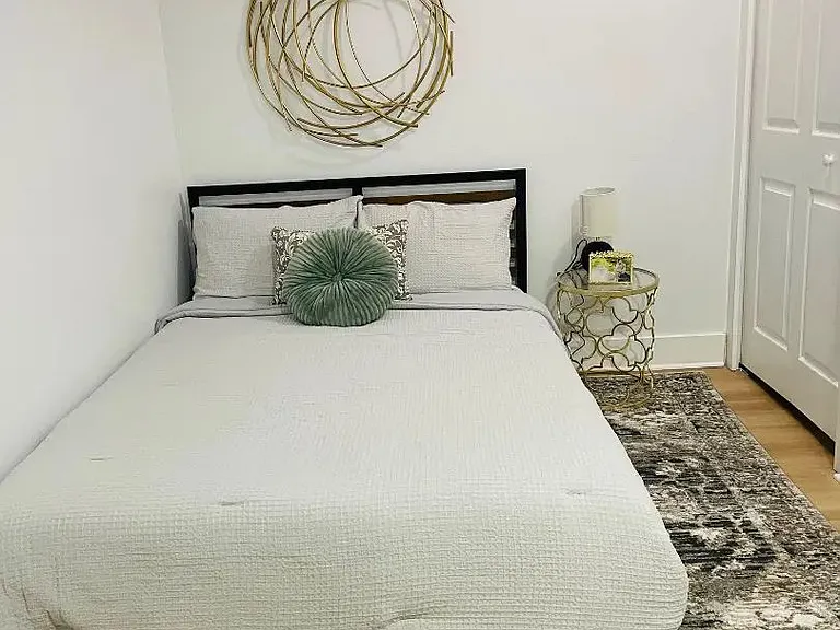 613 Citrus St — Photo 5
