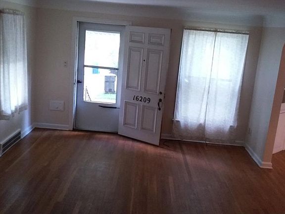 2nd image of 16209 Ernadale Ave