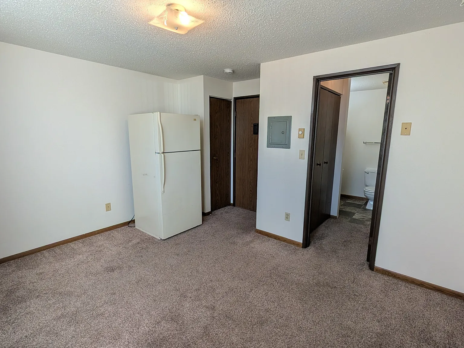 Southview Apartments — Photo 4