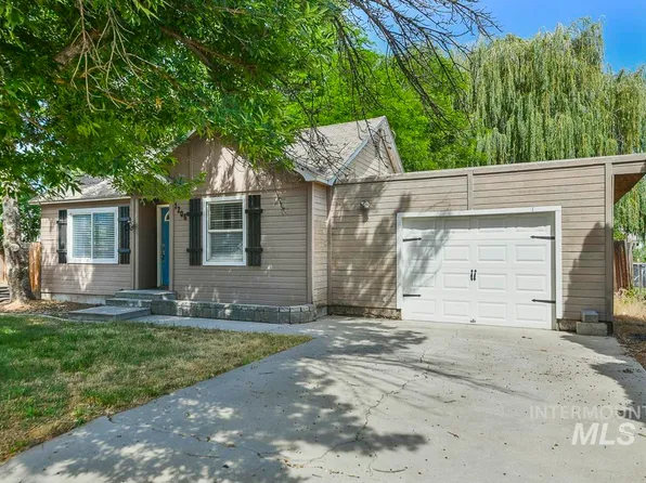 1206 N Michigan Ave, Caldwell, ID 83605