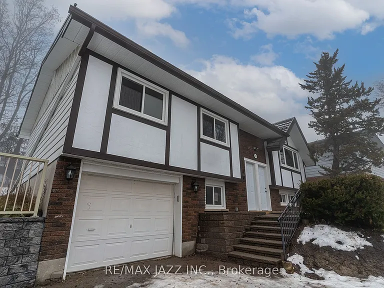 1189 Cartier Blvd #A — Photo 2