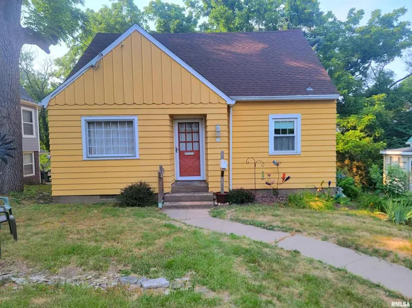214 Weiman Ave, Peoria, IL 61607