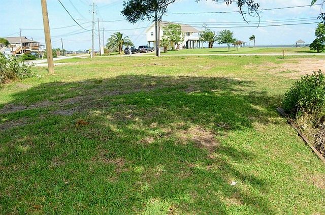 1st image of 1602 Dick Bay Dr