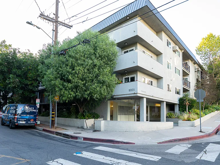 9005 Cynthia St #119 — Photo 49