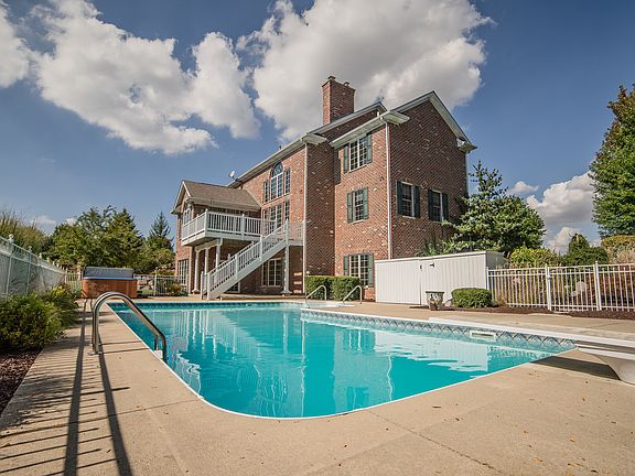 4th image of 12116 Leighton Dr