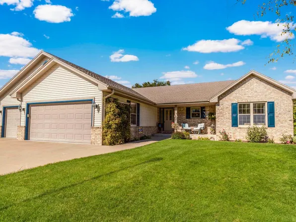 28716 Clove COURT, Waterford, WI 53185