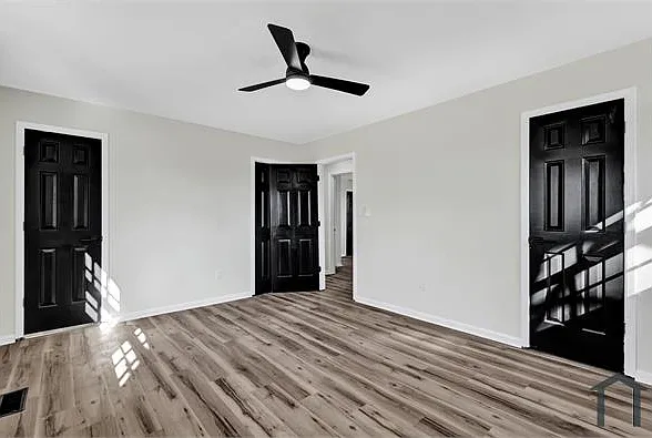 3913 Rock Ridge Rd — Photo 15