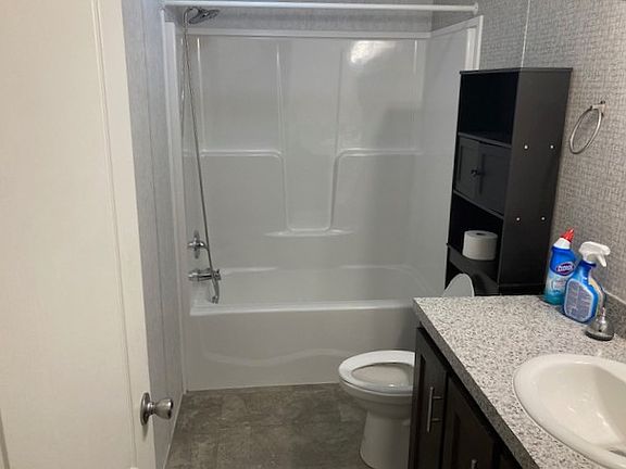 5th image of 53 Gregwood Cir