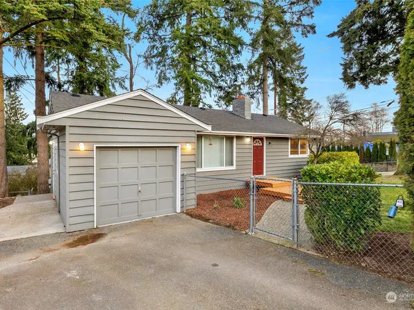 22725 78th Avenue W, Edmonds, WA 98026