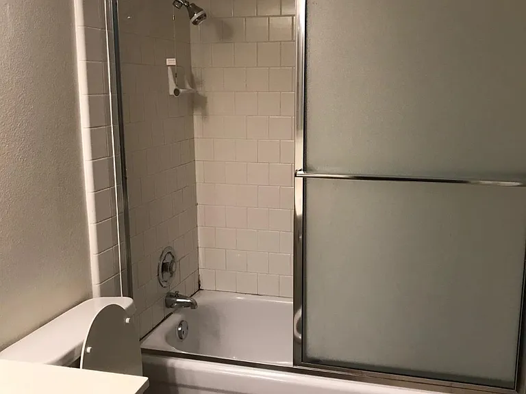 4767 N Cedar Ave #103 — Photo 6