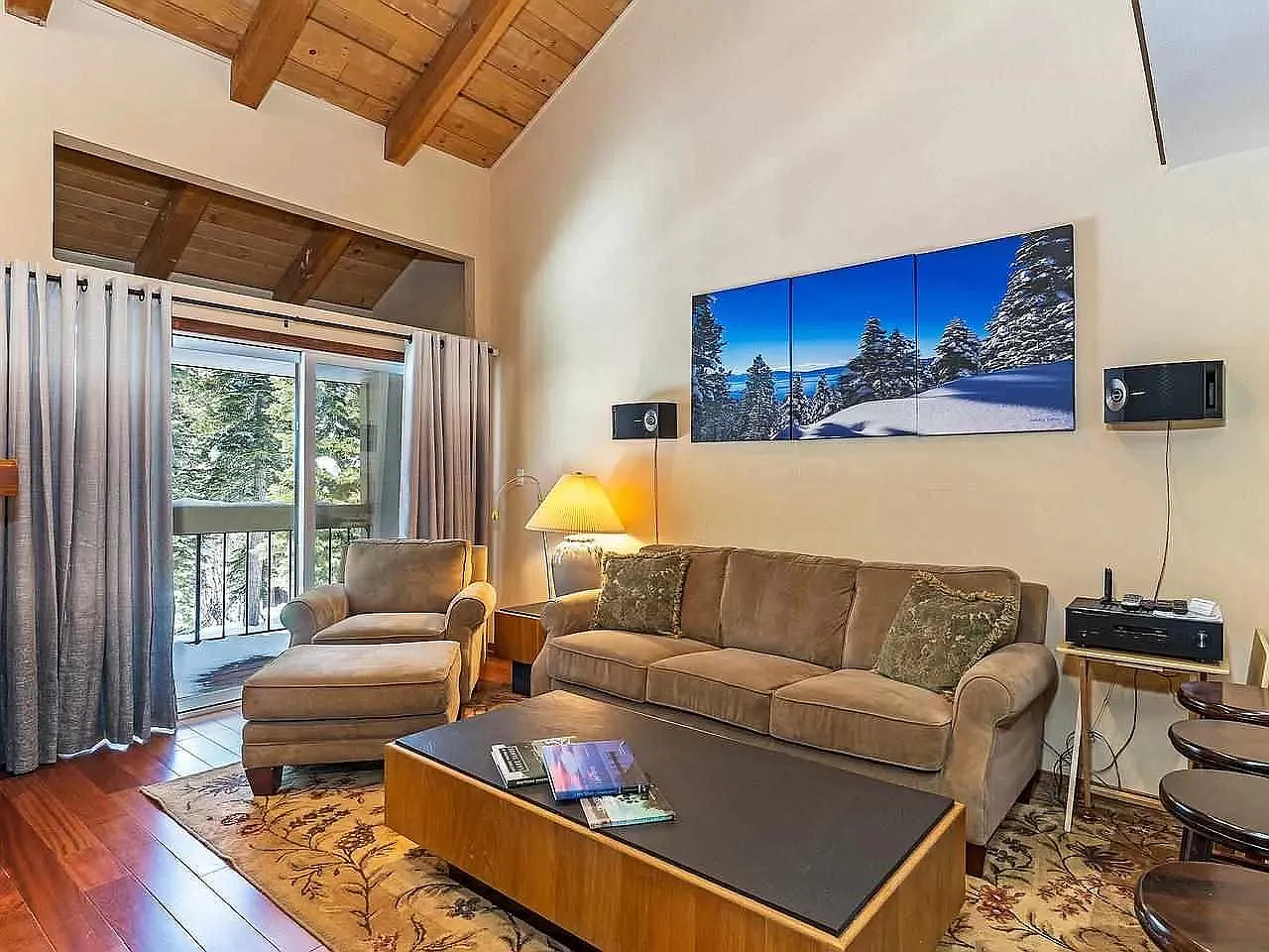 2 bed, 1332 sqft, $3,850 — Photo 4