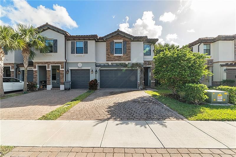 1st image of 13025 Anthorne Ln