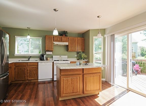 2nd image of 2423 N Orchard Ln