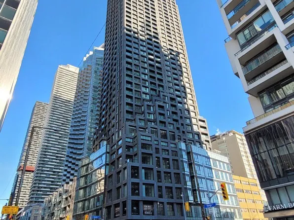 20 Soudan Ave #1108, Toronto, ON M4S 0E2