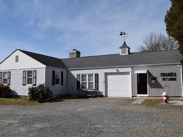 475 Cedar Ave, Swansea, MA 02777