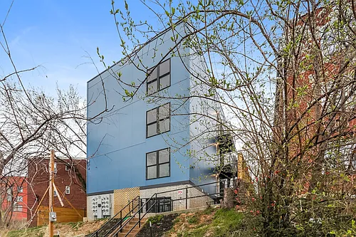 52nd Street Residences Photo 1
