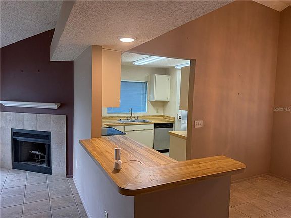 4th image of 7131 HOLLOWELL DRIVE
