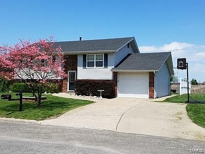 2nd image of 114 Belvedere Cir