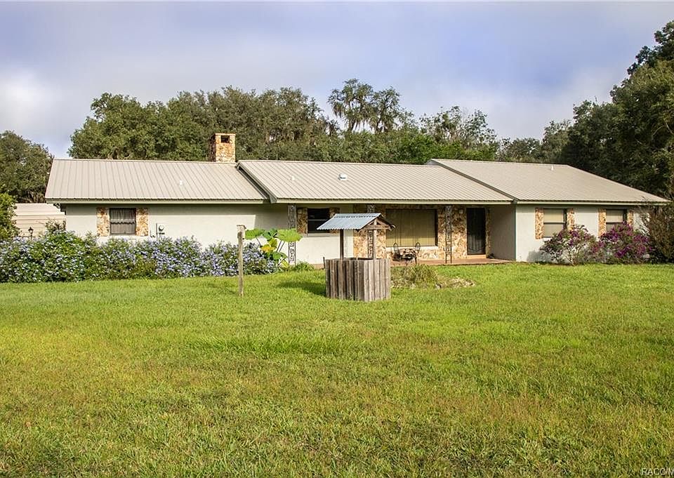 1st image of 3001 S Davis Lake Dr