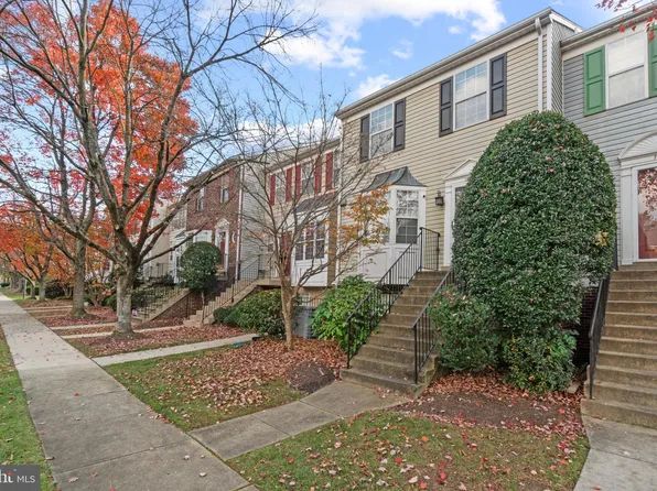 1927 Pawlet Dr, Crofton, MD 21114