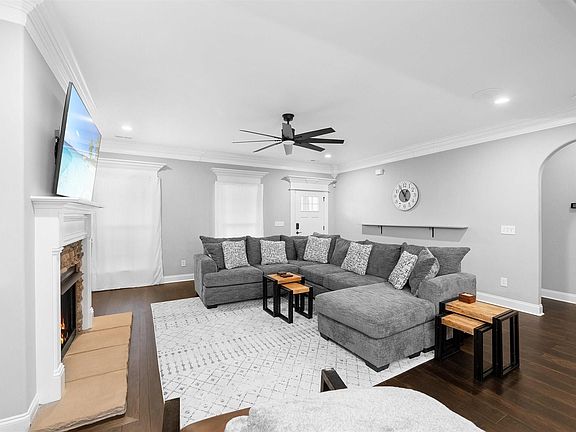 5th image of 1153 Towne Creek Pl NW