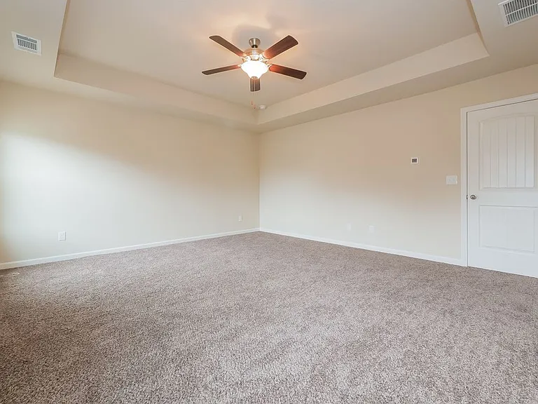 315 Rankin Cir — Photo 9