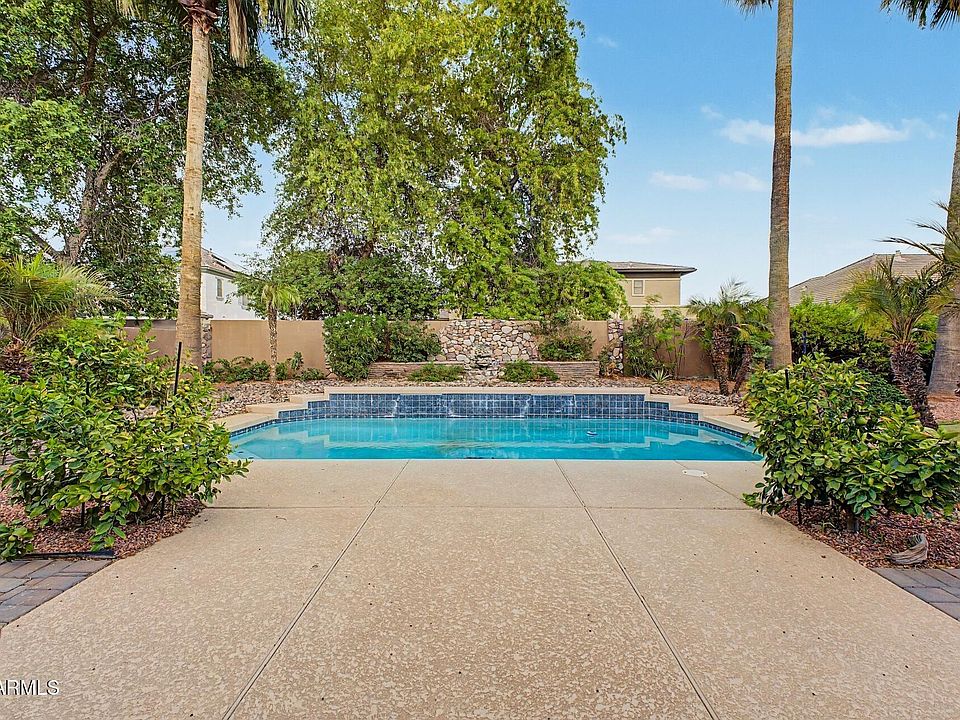 1st image of 9807 S 43RD Lane