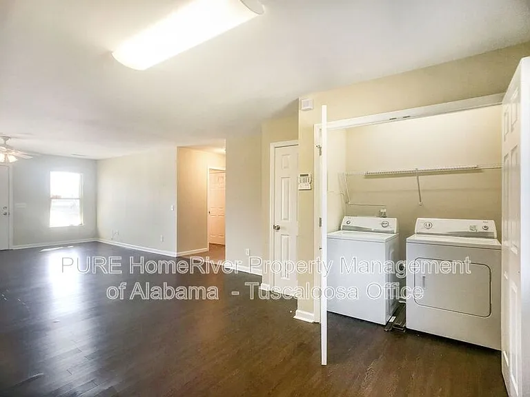 2200 Harrison St — Photo 8