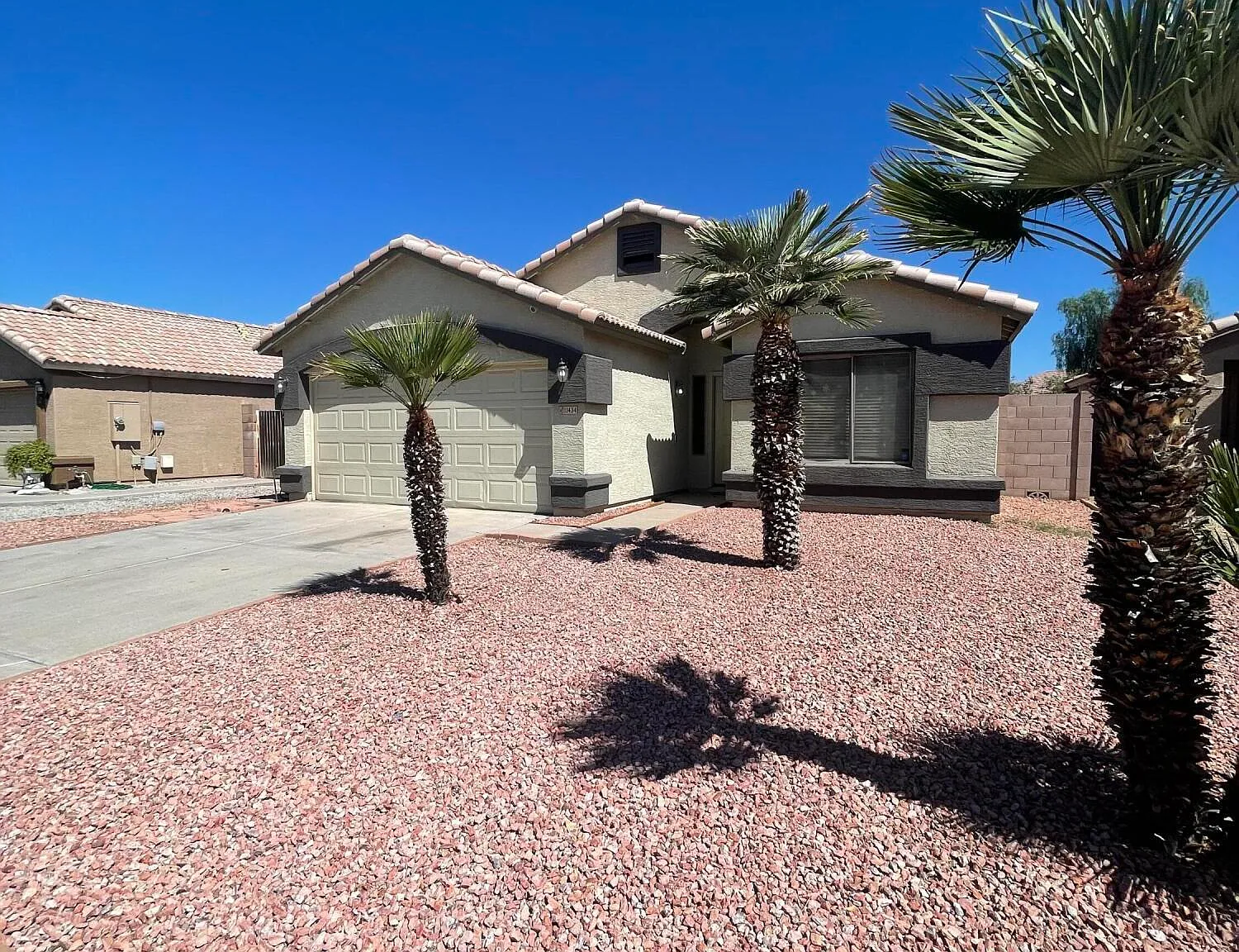 3 bed, 2.0 bath, 1516 sqft, $1,950 — Photo 1