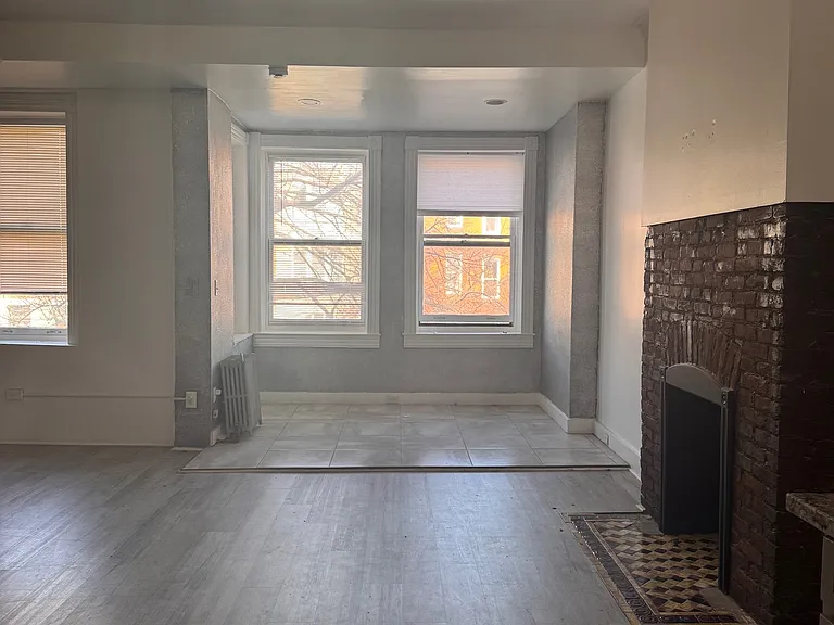2218 Eutaw Pl #C — Photo 1