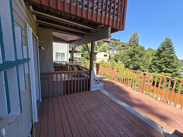 1160 Arlington Way — Photo 22
