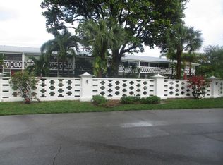 91 Willow Rd APT 203, Tequesta, FL 33469