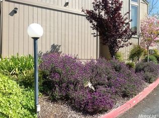 12117 Summer Ridge Dr, Auburn, CA 95603