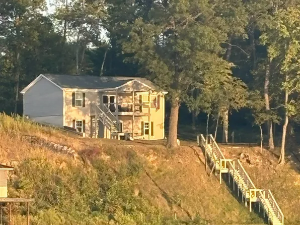 4372 N Shorewood Ct, Monticello, IN 47960