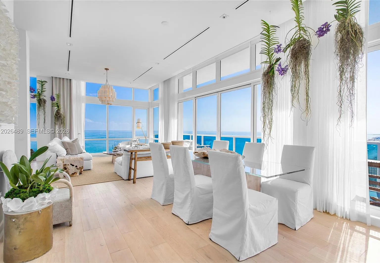 2399 Collins Avenue — Photo 4