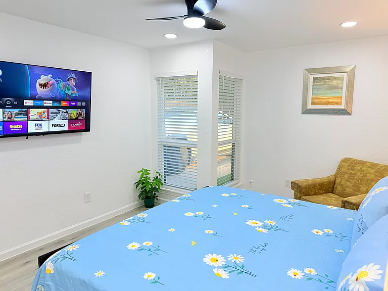 2303B Windy Pine Ln — Photo 11