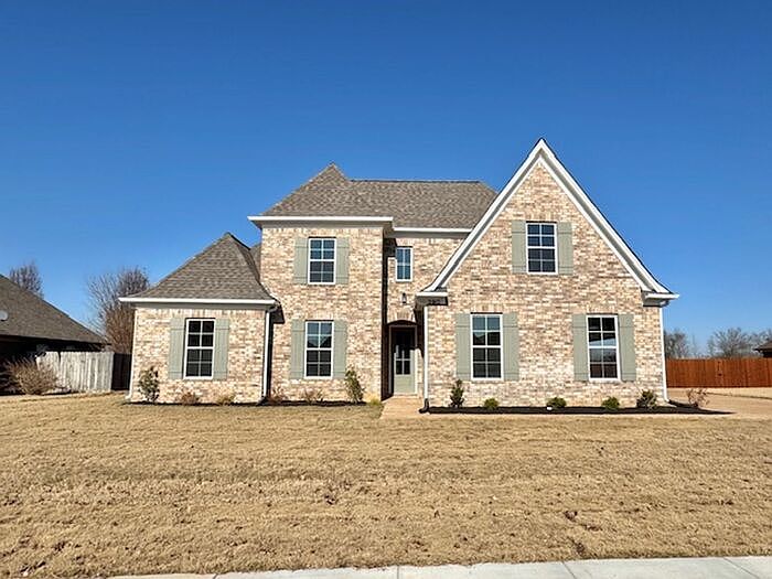 1st image of 390 Hedge Rose Blvd
