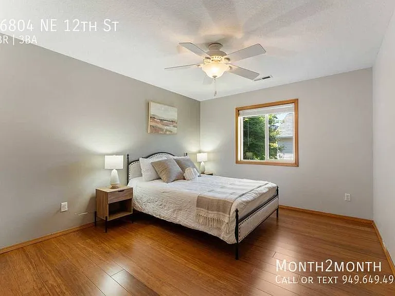 16804 NE 12th St — Photo 20