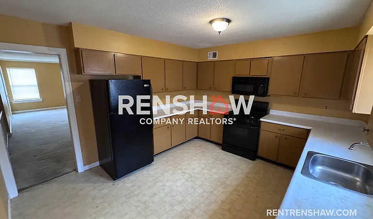 3222 Thirteen Colony Mall #2B — Photo 4
