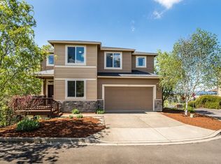 123 High Tee Ct, Newberg, OR 97132