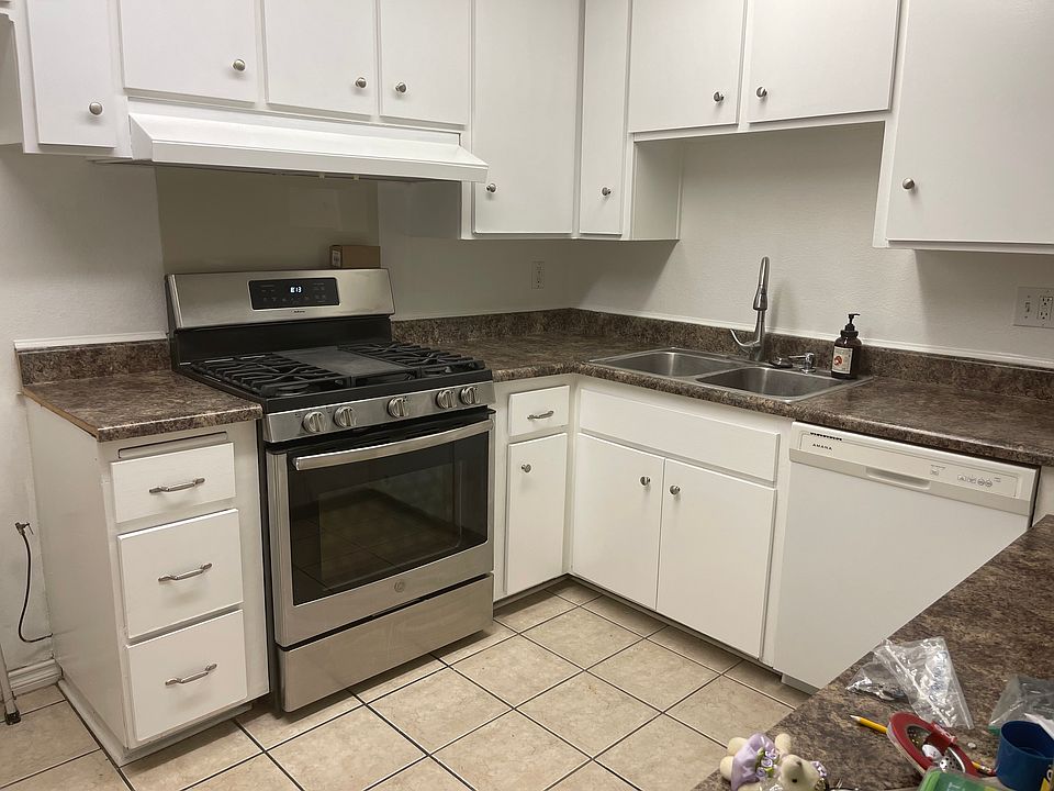 2nd image of 7132 Heil Ave #1