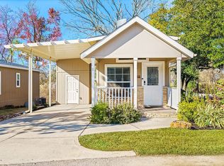 11720 Thousand Trl, Willis, TX 77318