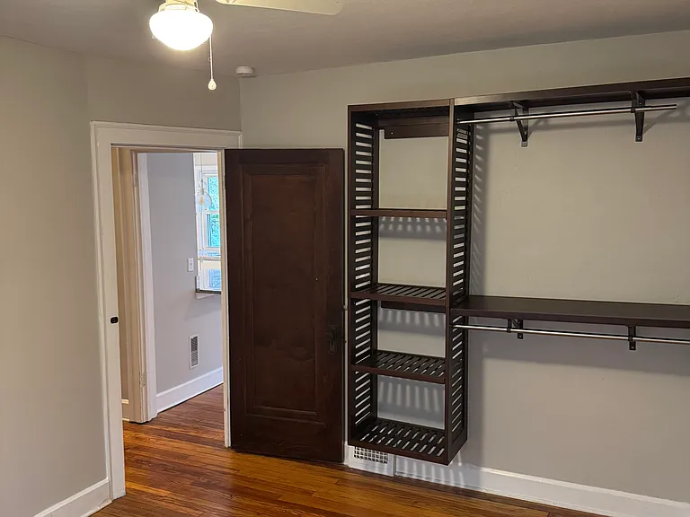 15611 Delaware Ave #UPPER — Photo 7