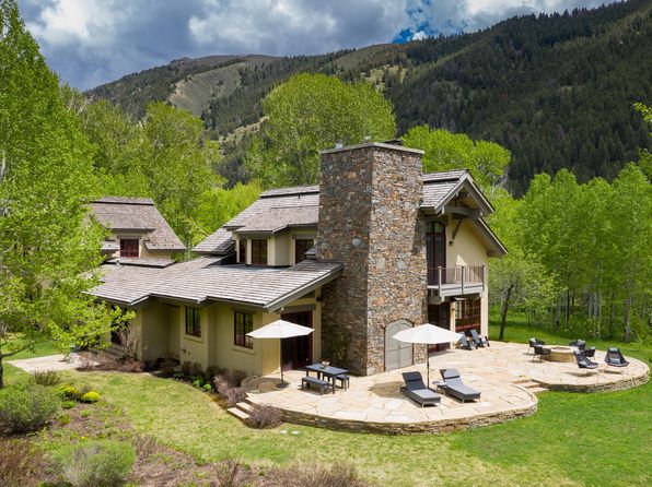 111 Pioneer Mountain Dr